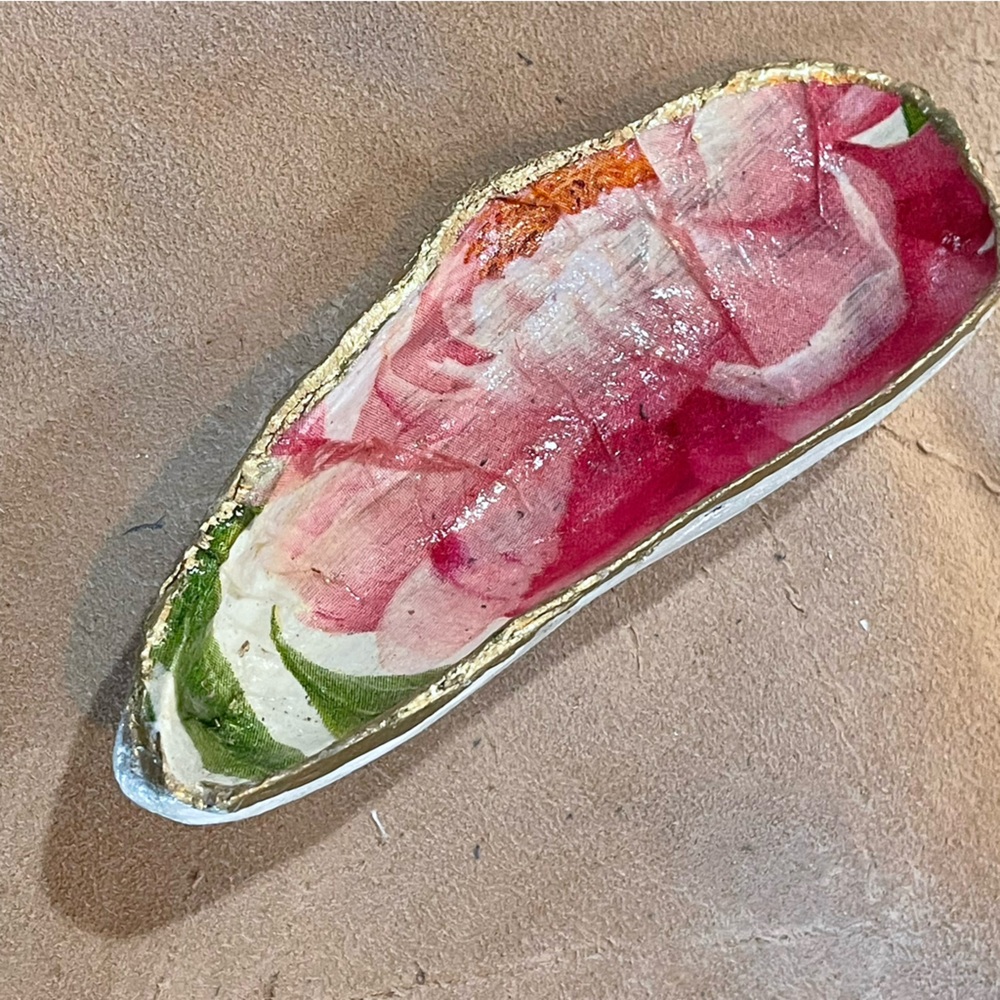 Floral Shell Dish